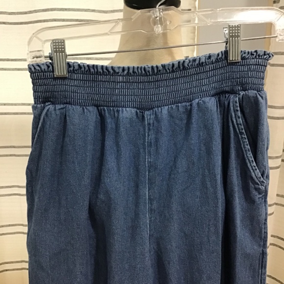 American Eagle Women Size SM Wide Leg Chambray Cropped Pants Ankle Cotton Denim - Picture 3 of 11